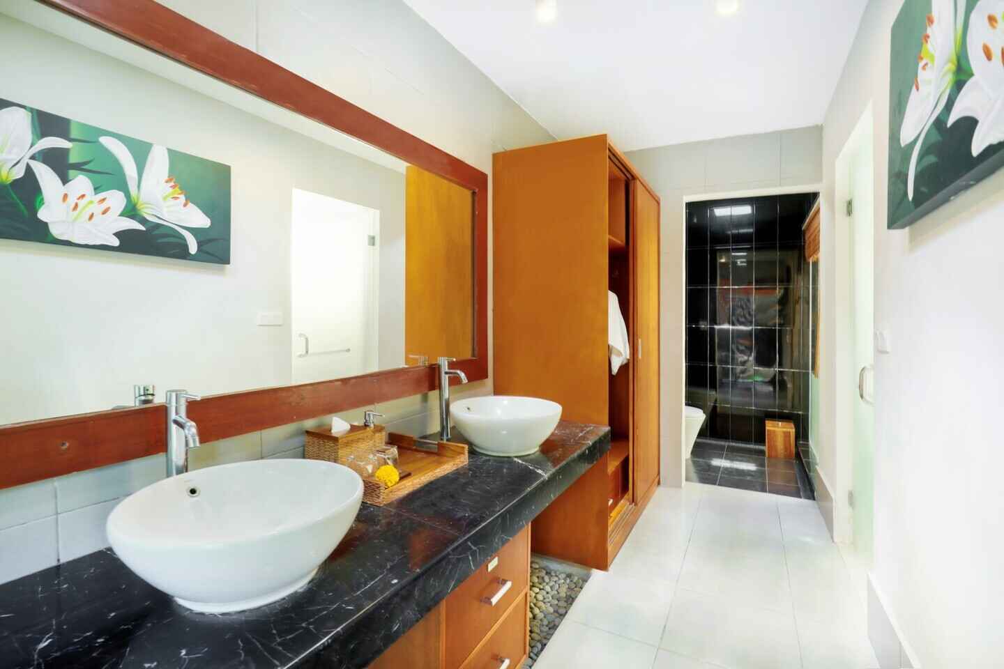 Legian Kryamaha Room(s)